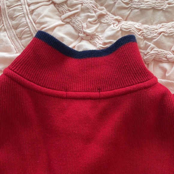 Polos - Picture 6 of 7